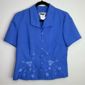 Miss Dorby Petite‎ Blue Floral Embroidered Short Sleeve Button Down 8P